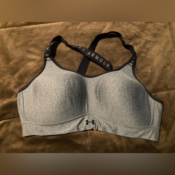 Under Armour Women's Gray Sports Bra, size large, comfy and supportive - Picture 1 of 6